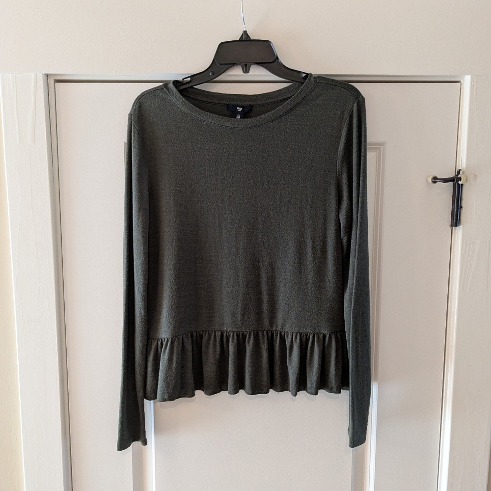 Gap Women’s Green Long Sleeve Gathered Peplum Fall T-shirt Top, Size M